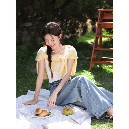 鹿向南「书语白霜」白色拼接蕾丝无袖内搭背心女春季短款吊带上衣 商品图2