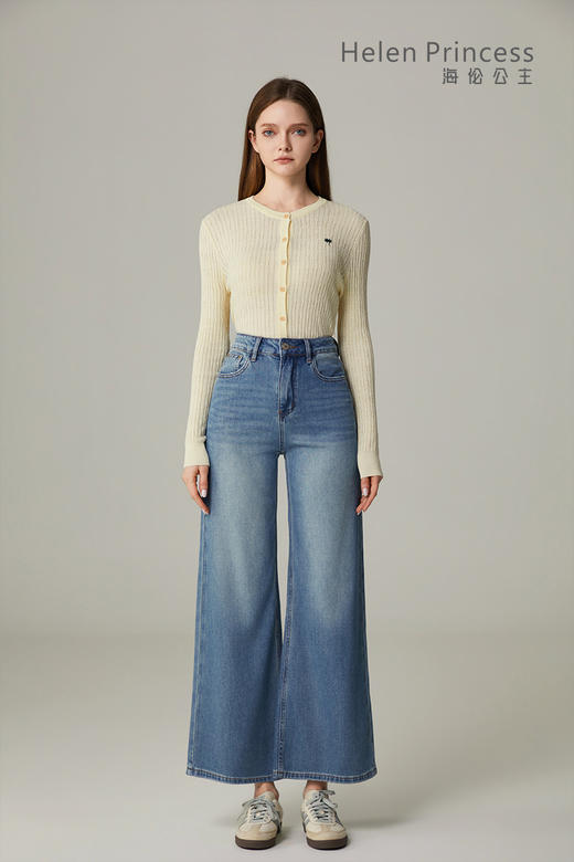 圆领刺绣针织上衣 商品图4