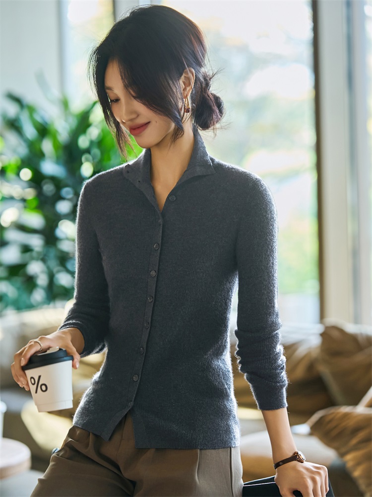 清韵云影~真丝羊绒多扣半高领开衫