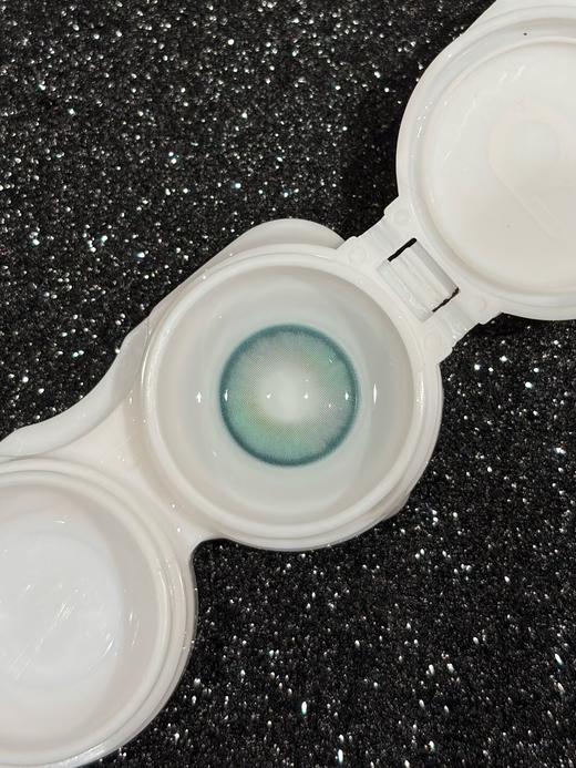 isoraLook定轴高光日抛·人间小麻瓜/忧郁西葫芦/蕾丝祈愿心·14.5mm中大着色·10片 商品图1