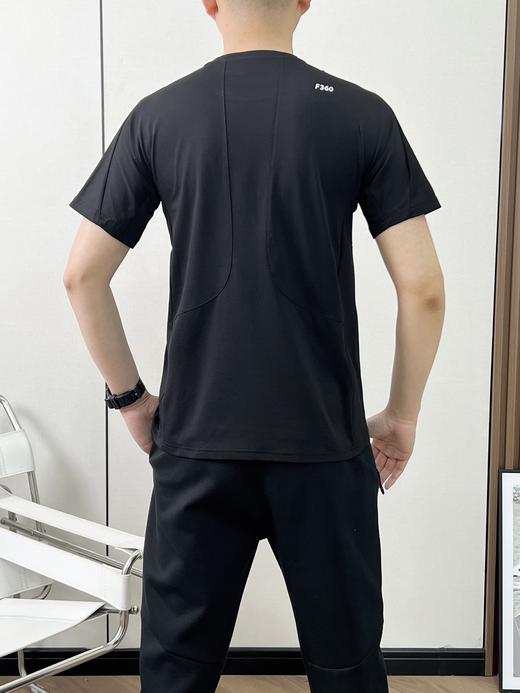 点此购买 迪桑特春夏季男士简约运动百搭休闲短袖T恤 37 340632 商品图7
