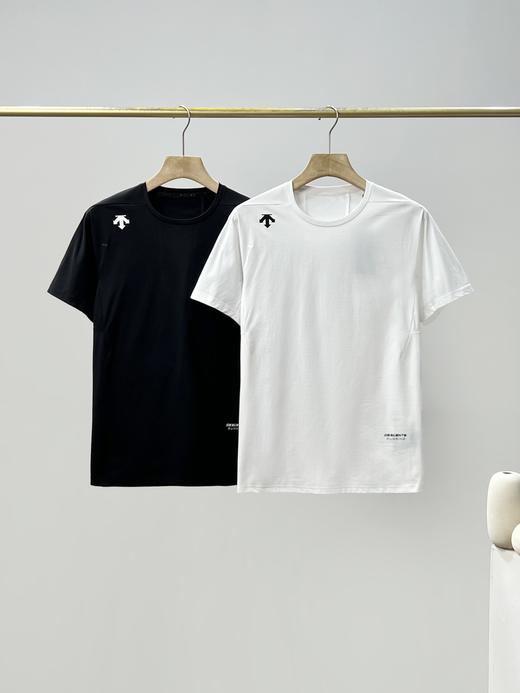 点此购买 迪桑特春夏季男士简约运动百搭休闲短袖T恤 37 340632 商品图0