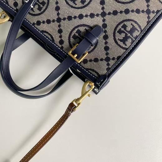 TORY BURCH 汤丽柏琦 T Monogram 经典老花满印可拆卸肩带 织物拼牛皮革 托特包（CB） 商品图4