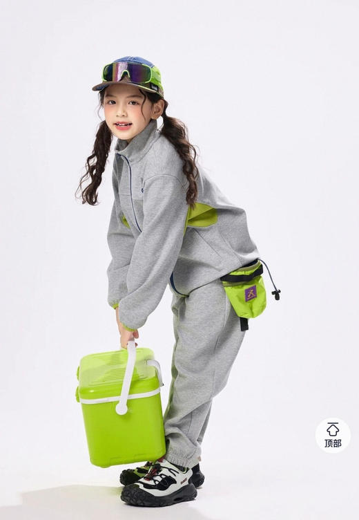 儿童立领撞色拼接薄绒外套 商品图6