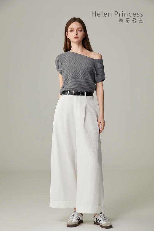 优雅气质款蝙蝠袖上衣 商品图7