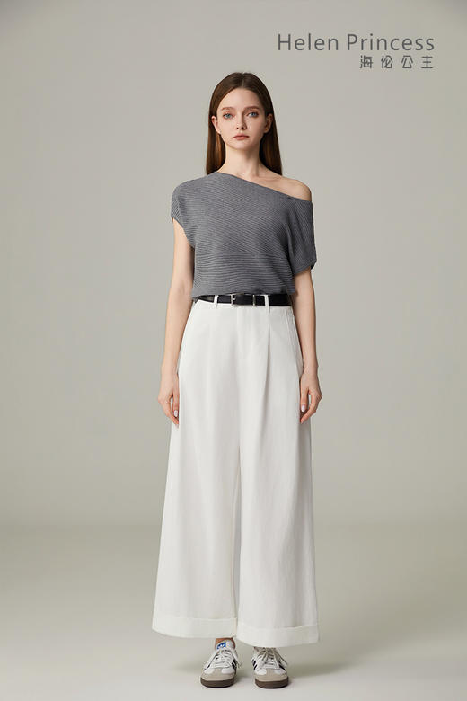 优雅气质款蝙蝠袖上衣 商品图5