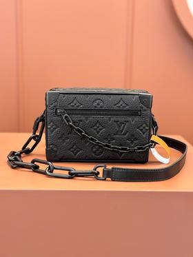 驴家 MINI SOFT TRUNK 链条包 黑色印花（JPH）