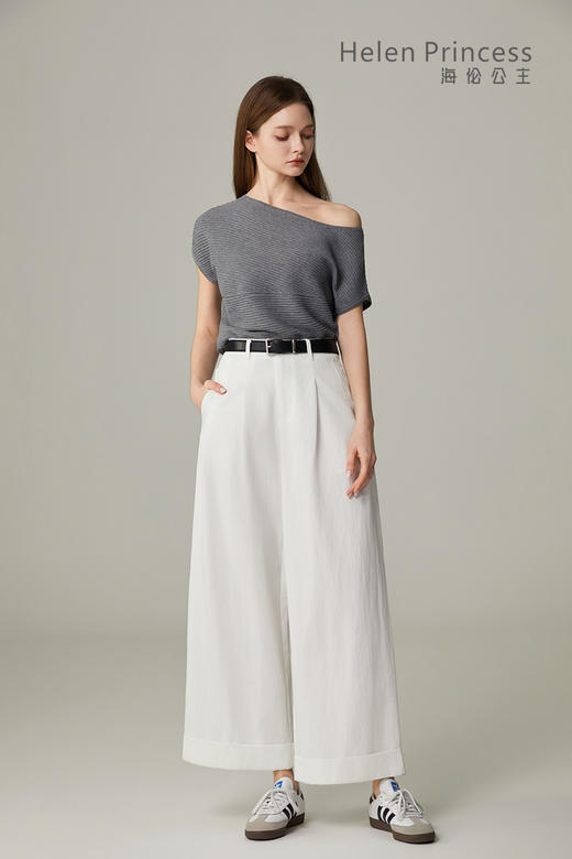 优雅气质款蝙蝠袖上衣 商品图6