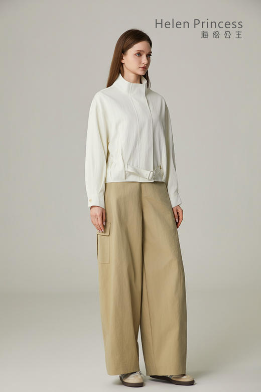 休闲立领白色外套 商品图3