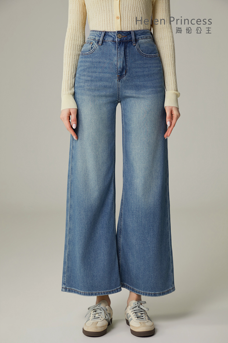 阔腿喇叭牛仔裤