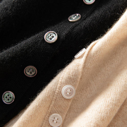 万年经典款~100纯山羊绒文艺风单排扣宽松马甲上衣CYR25119 商品图4