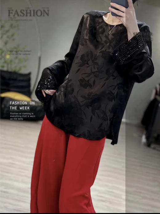 新款真丝缎提花袖口亮片上衣码数：S~XL两色 商品图3