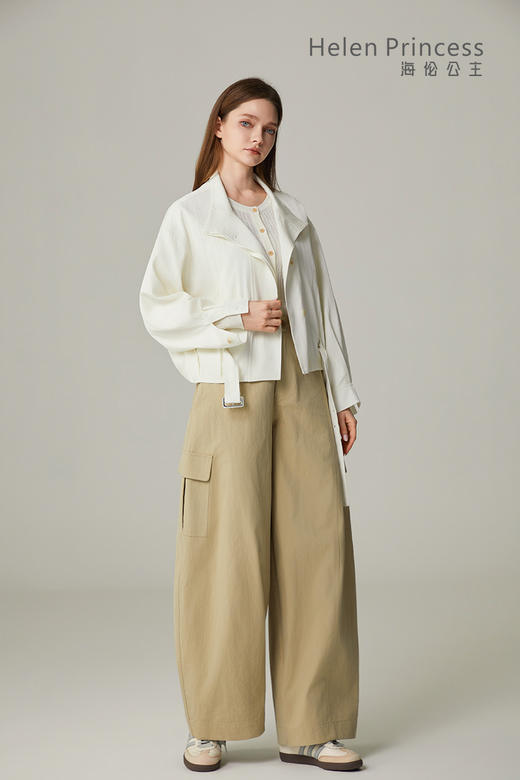 休闲立领白色外套 商品图2