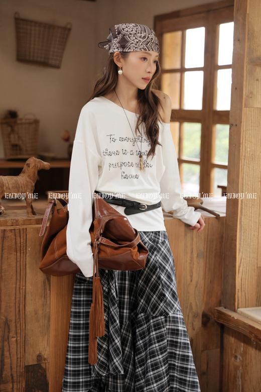 【门店同款】ENJOY春季“序光之旅”斜肩T格子裙套装 169245960 商品图6