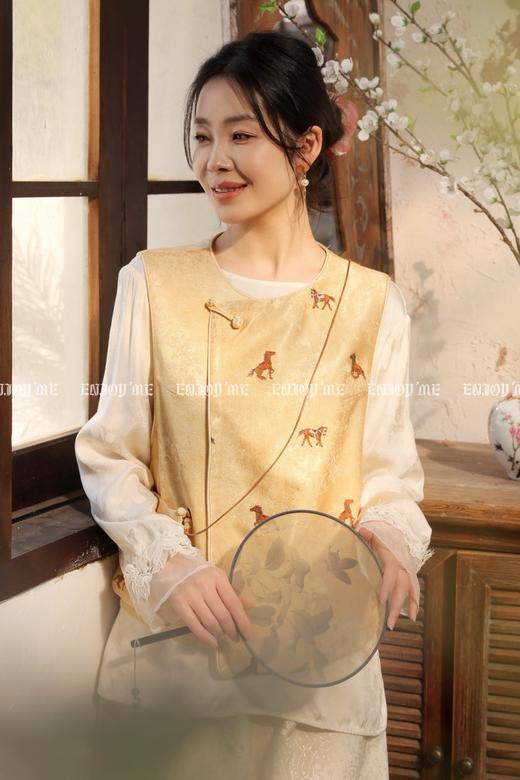 【门店同款】ENJOY春季“画中行”梦马生花中式马夹 169443974 商品图3