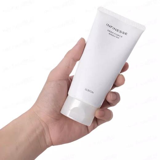 奥碧虹优活盈透炭感泡沫洁面霜 商品图1