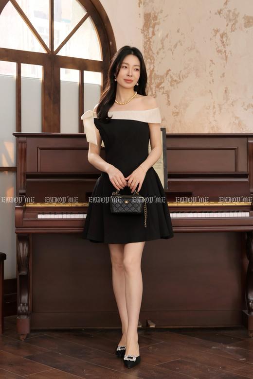 【门店同款】ENJOY春季“轻礼服”赫本斜肩小黑裙 169694474 商品图0