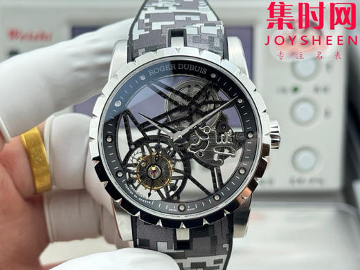 NEW罗杰杜彼迷彩陀飞轮 新品彩色陀飞轮，掀起彩色旋风，少量到货。EXCALIBUR王者系列 RDDBEX0938真陀飞轮男士腕表 商品图0