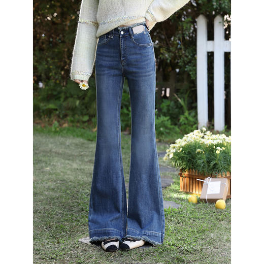 鹿向南「蓝调慵风」复古深蓝色微喇毛边牛仔裤女春季显瘦气质长裤 商品图0