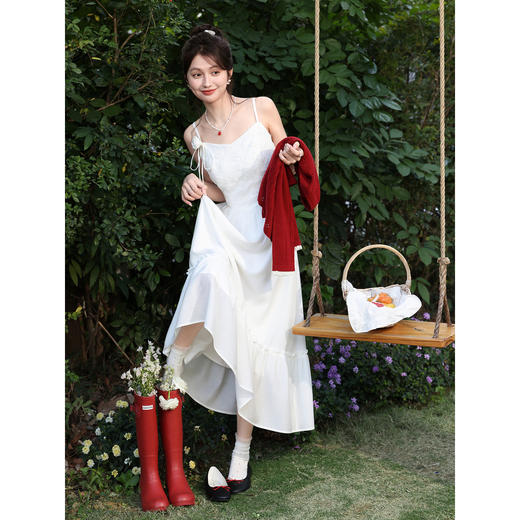 鹿向南「风织花信」法式米白色连衣裙女春季内搭收腰海边吊带裙 商品图3