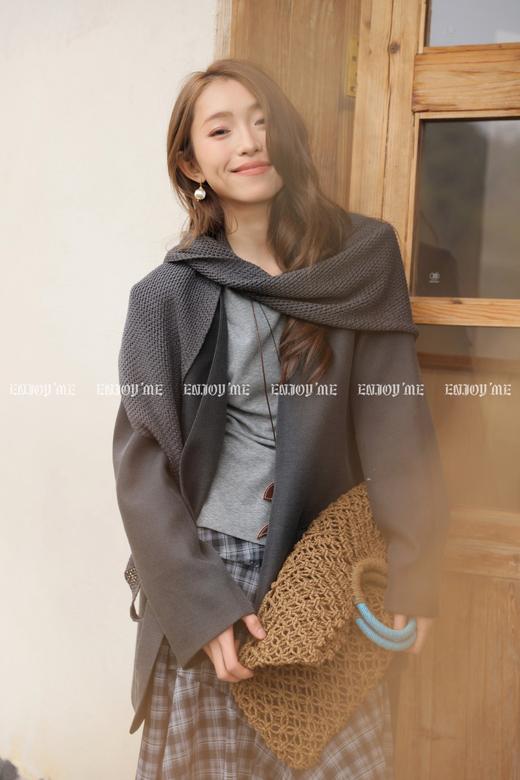 【门店同款】ENJOY春季“序光之旅”毛织披肩西装外套 169649606 商品图9