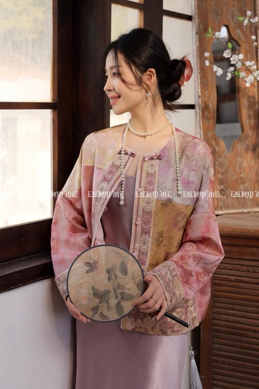 【门店同款】ENJOY春季“画中行”云锦春华中式外套 169244377 商品图3