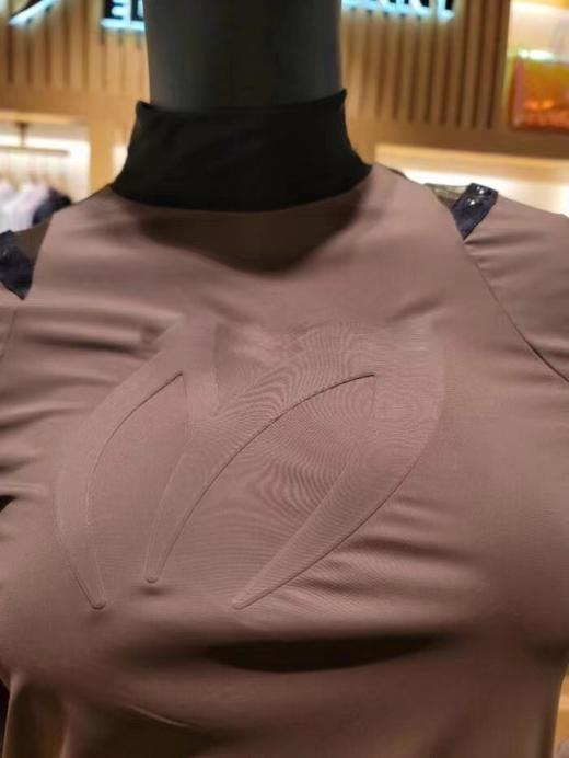 兔耳朵女士压花纯色薄长袖来了❗️w122142-33 商品图3