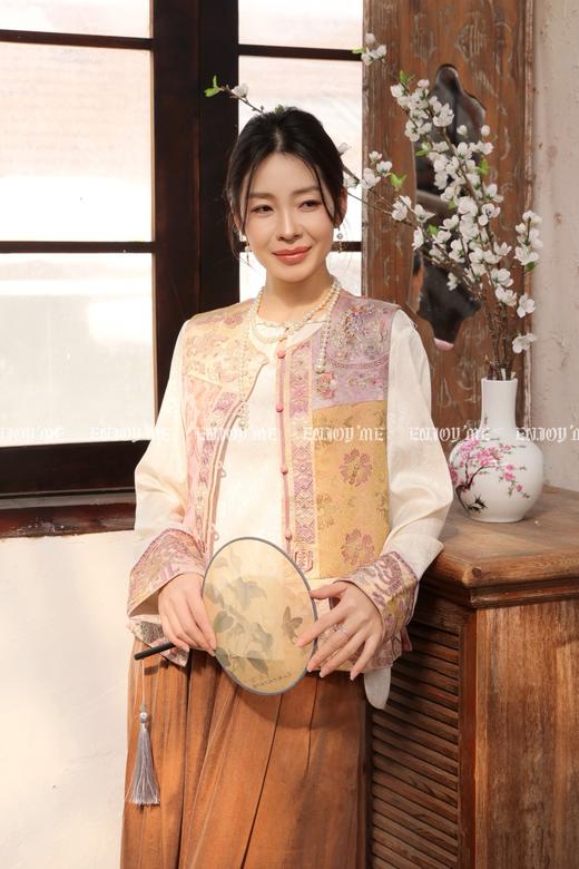 【门店同款】ENJOY春季“画中行”绣春诏中式马夹 169243905 商品图3