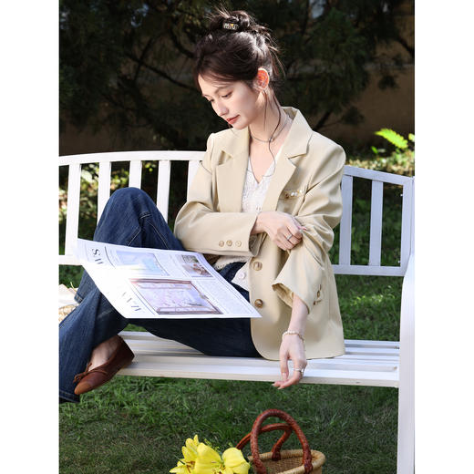 鹿向南「微光记忆」高级感卡其色正装西装外套女春季宽松气质上衣 商品图3