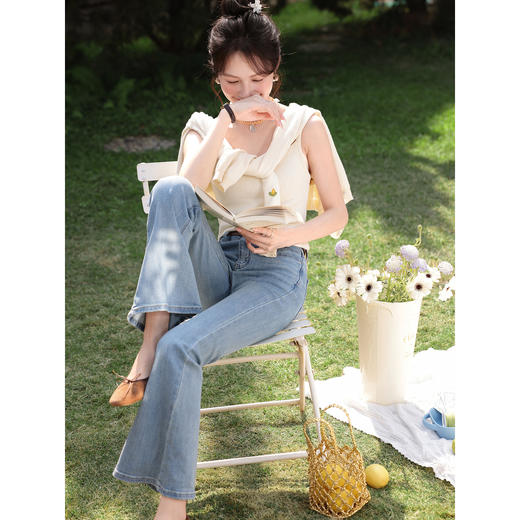 鹿向南「浅花诗意」蓝色微喇牛仔裤女春新款小个子高腰修身喇叭裤 商品图4