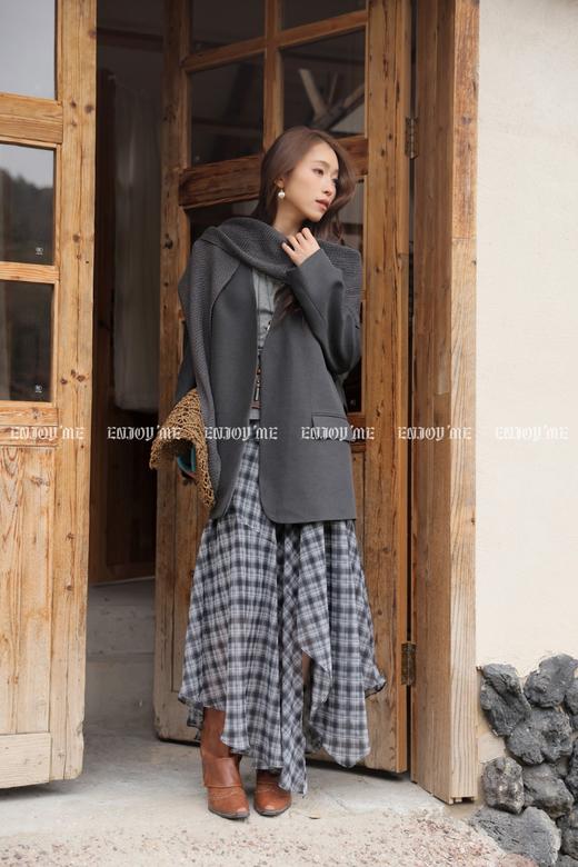 【门店同款】ENJOY春季“序光之旅”毛织披肩西装外套 169649606 商品图5