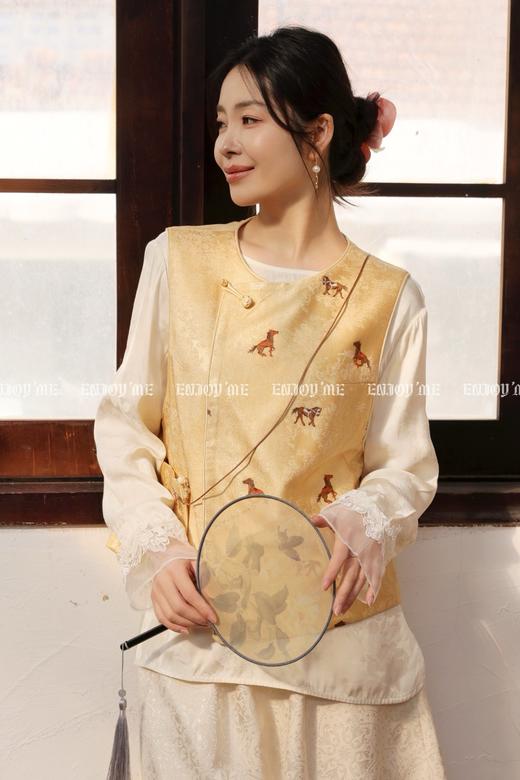 【门店同款】ENJOY春季“画中行”梦马生花中式马夹 169443974 商品图14