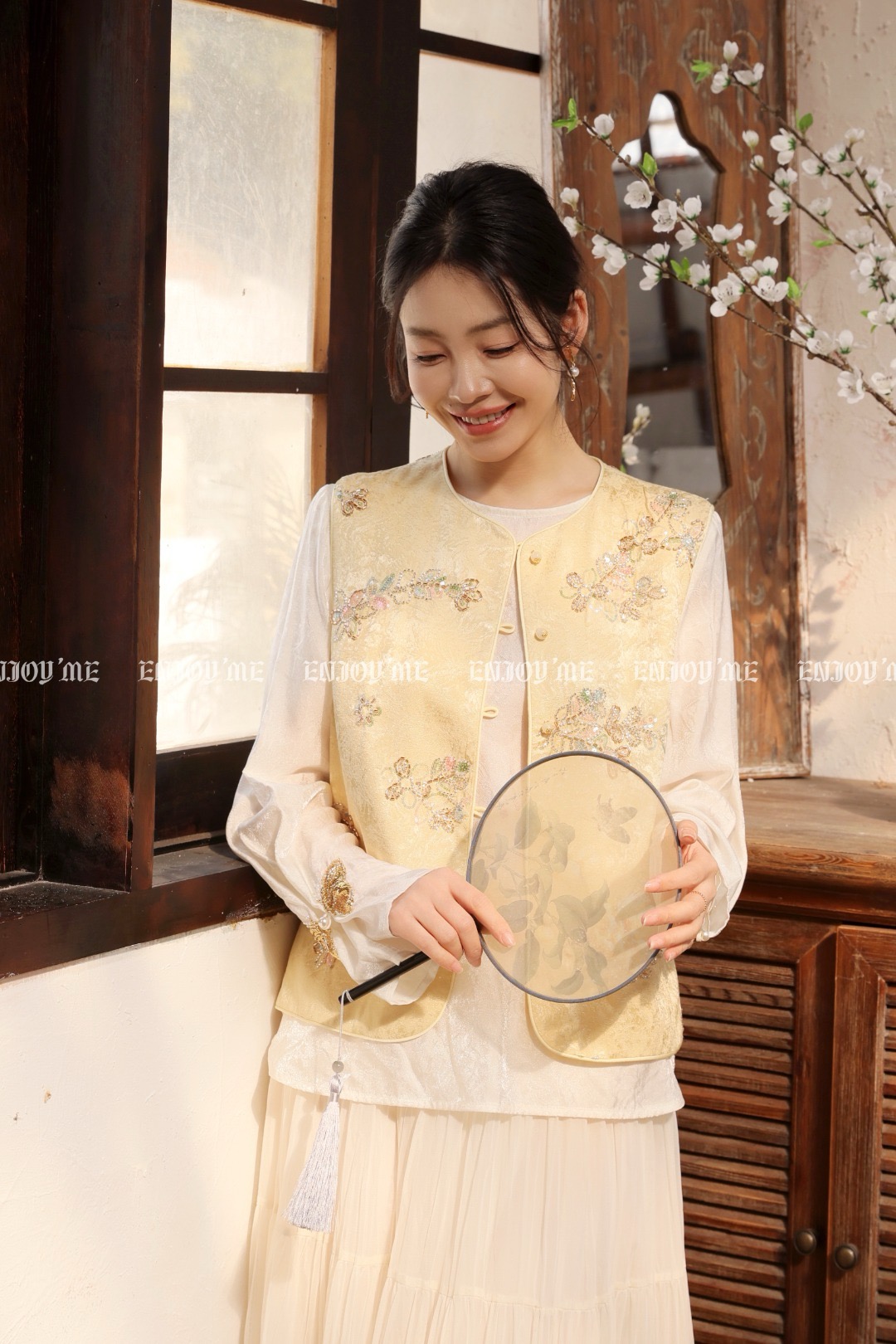 【门店同款】ENJOY春季“画中行”沾酒春花中式马夹 169644531