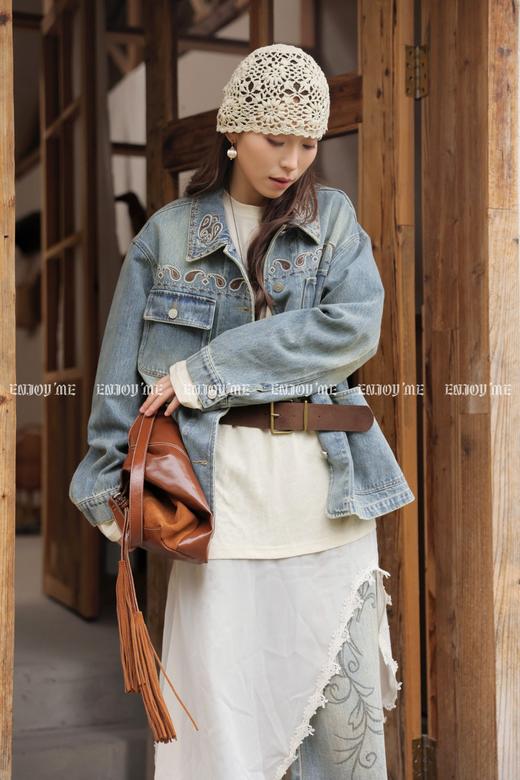 【门店同款】ENJOY春季“序光之旅”设计感腰果花牛仔外套 169443376 商品图6