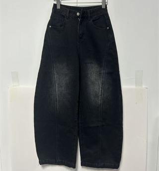 SNC廓形宽松弯刀牛仔裤51224 春季 052681222577 商品图0