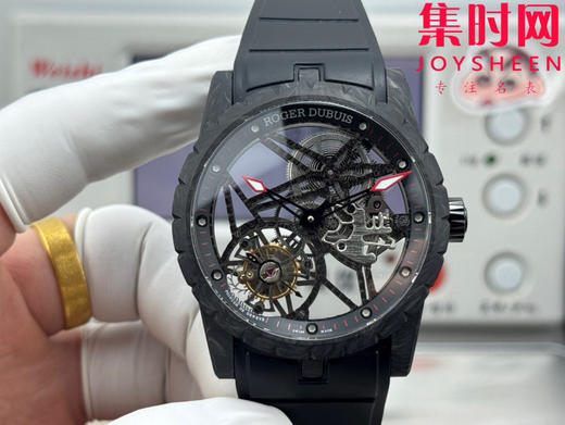 NEW罗杰杜彼碳纤维镂空陀飞轮系列 V4版 真陀飞轮男士腕表 商品图0