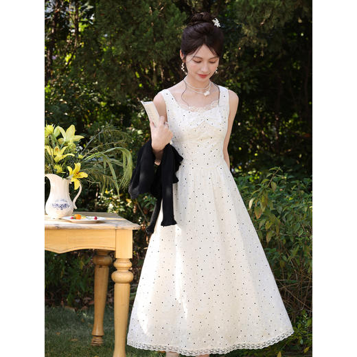 鹿向南「曼城旧事」杏色波点连衣裙女春季法式漂亮海边度假背心裙 商品图3