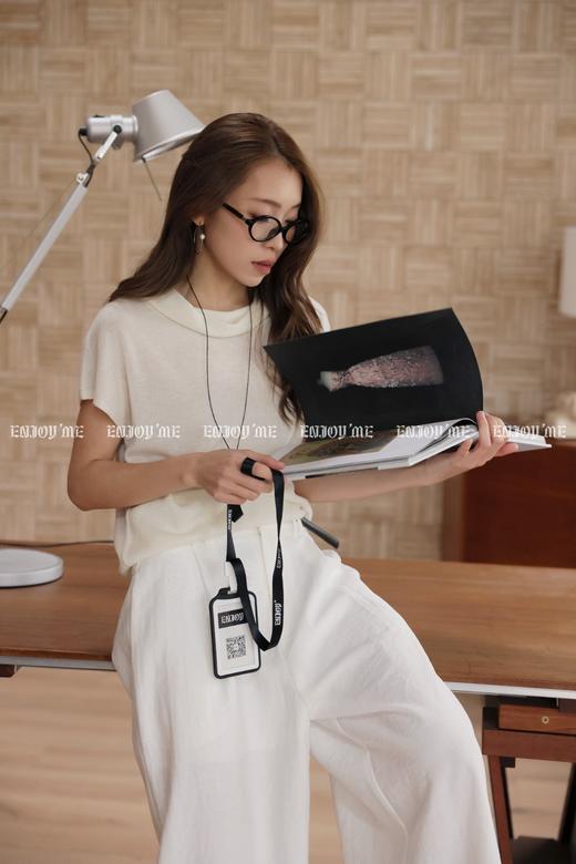 【门店同款】ENJOY春季“柔权主义”叠叠领针织上衣 169247172 商品图4