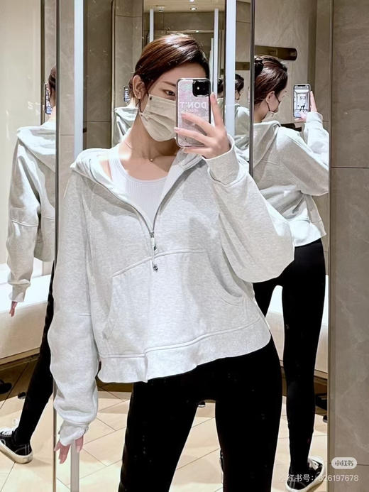 xs/s，m/l  xl/xxl 可选💰699🉐直邮✨⚠️终于等到灰色的折扣啦‼️Lululemon scuba浅灰色半拉链卫衣 商品图3