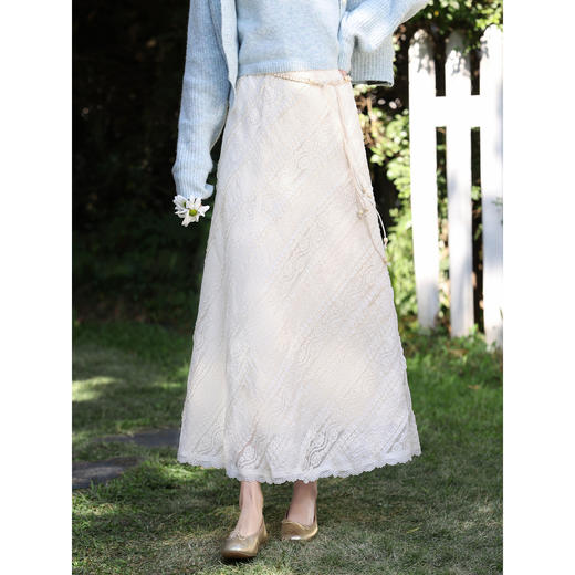 鹿向南「佩里月光」杏色蕾丝花边长款半身裙女春气质显瘦A字长裙 商品图1