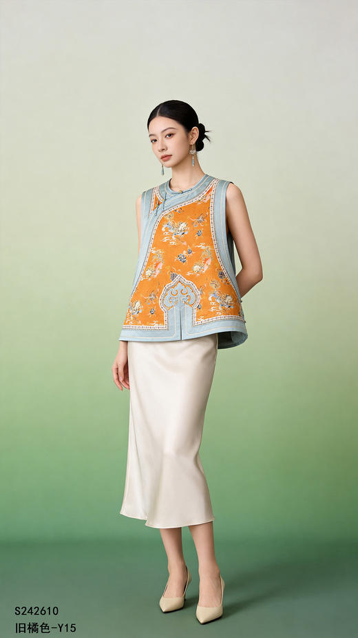 S242610马甲 商品图0