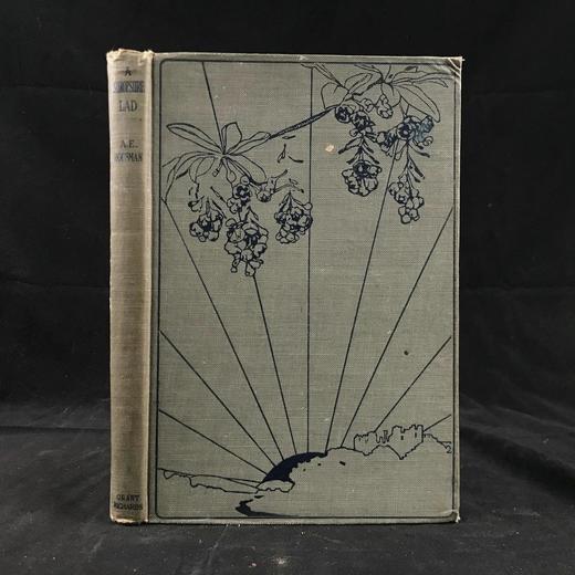 1908年 豪斯曼《西罗普郡少年》 8幅彩色插图 布面精装32开 商品图0