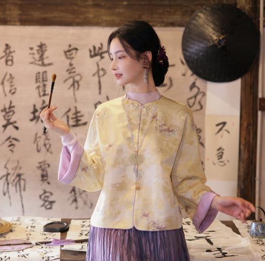 逸红颜明月优选#古典刺绣新中式外套【棠曲】温柔花卉扇子刺绣，古朴新中式连肩袖 商品图0