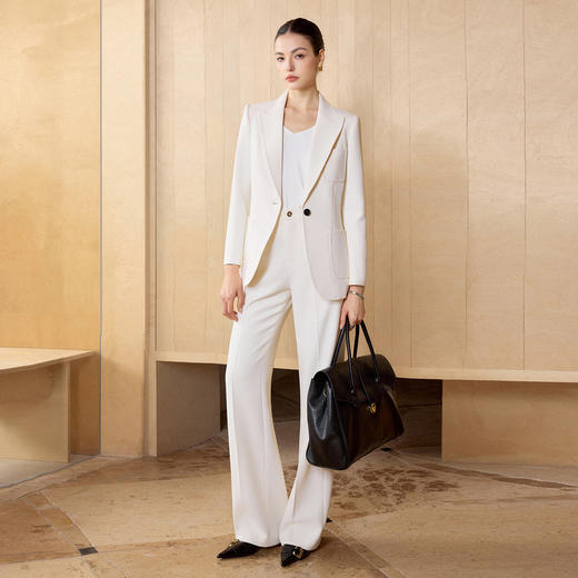 IWY/米白色极简风西装外套女春季新款职业装气质微喇裤两件套CP2728 商品图2