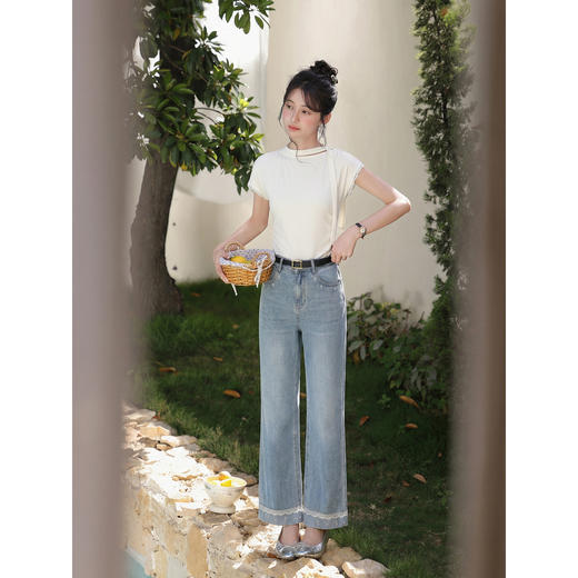 鹿向南「午后花园」蓝色直筒牛仔裤女春季新款蕾丝拼接显瘦长裤子 商品图2