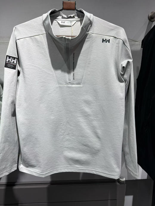 原单正品HH/海丽汉森男士半拉链衫！2026年春款，来自挪威国宝级户外品牌！航海系列！
海军蓝 灰色M L XL XXL 3XL
原价1180 商品图1