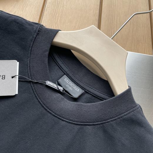 点此购买 巴黎世家春夏季男女款经典圆领宽松短袖T恤 md 340711 商品图14