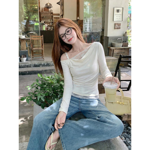 <曾小咸推荐>斜肩拼接蕾丝t恤女长袖上衣 商品图3