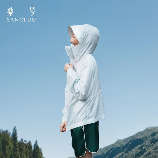 桑罗抽绳桑蚕丝防晒衣清爽透气防紫外线女夏外穿连帽外套修身显瘦 商品图2
