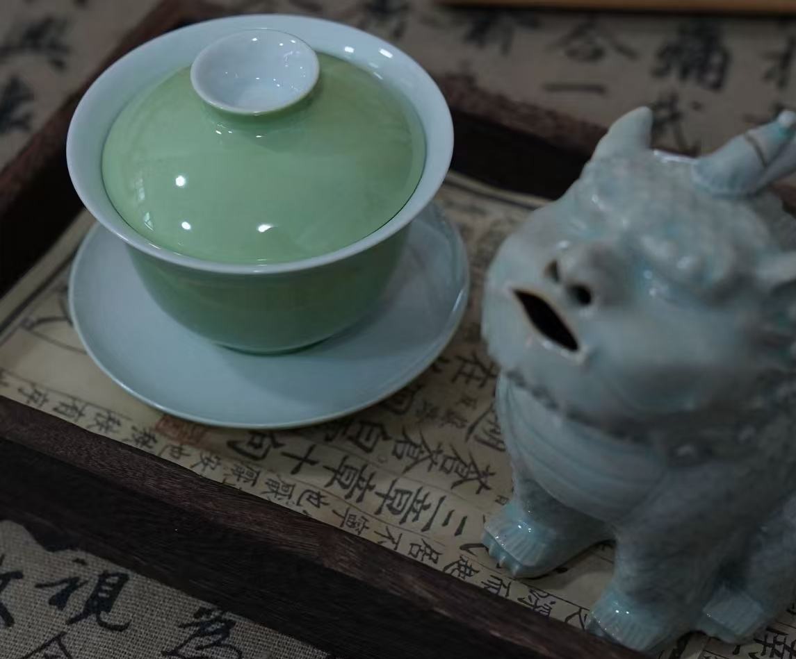 季节限定「春水绿色釉款」放心盖碗 · 专为泡茶定制的盖碗（120ml/150ml）景德镇手工制三才盖碗（三联出品）